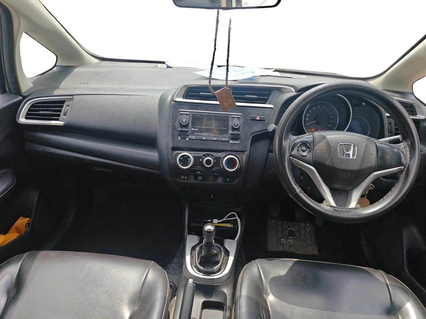 2017 Honda WR-V 1.5L I-DTEC S MT, Diesel, Manual, 1,46,660 km, interior