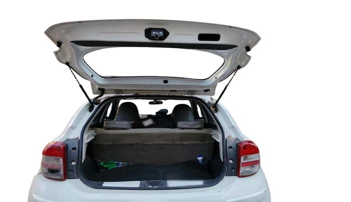 2015 Nissan Micra Active XV SAFETY PACK, Petrol, Manual, 1,28,013 km, exterior