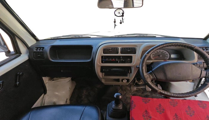 2018 Maruti Eeco 5 STR WITH A/C+HTR, Petrol, Manual, 1,44,443 km, interior