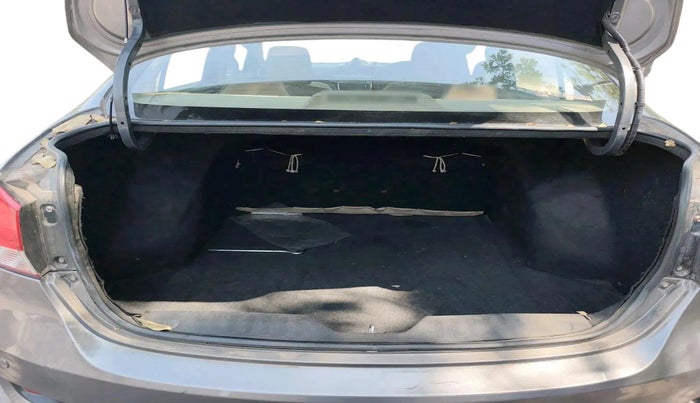 2016 Maruti Ciaz VDI SHVS, Diesel, Manual, 84,652 km, exterior