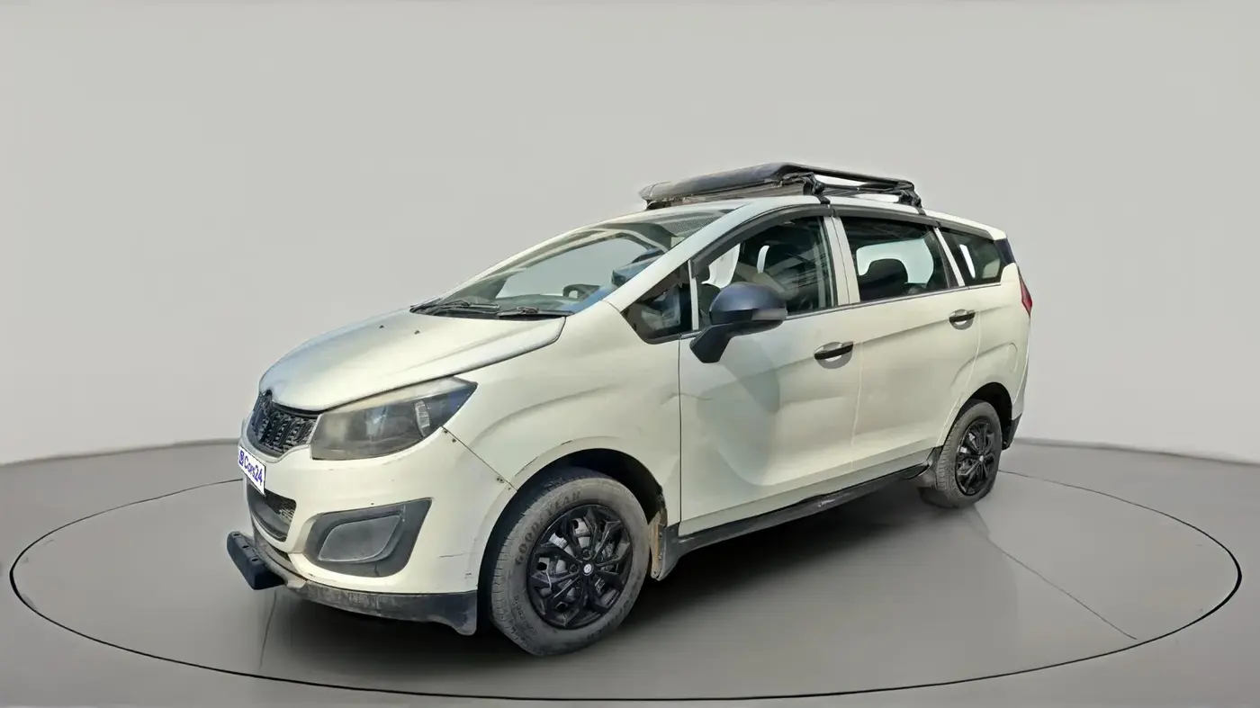 2019 Mahindra MARAZZO M2 8 STR, Diesel, Manual, 81,000 km, exterior