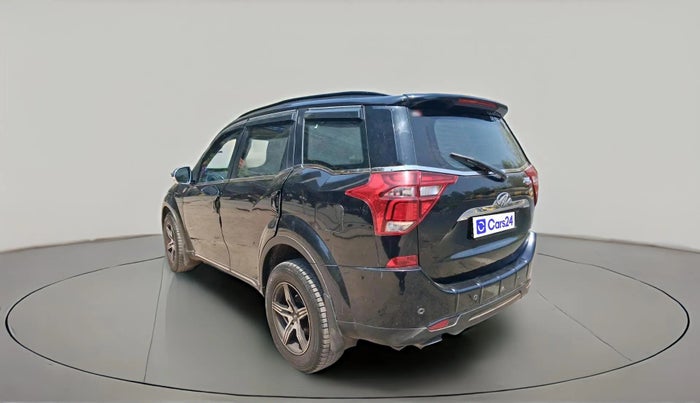 2019 Mahindra XUV500 W7, Diesel, Manual, 99,083 km, exterior