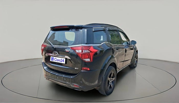 2019 Mahindra XUV500 W7, Diesel, Manual, 99,083 km, exterior