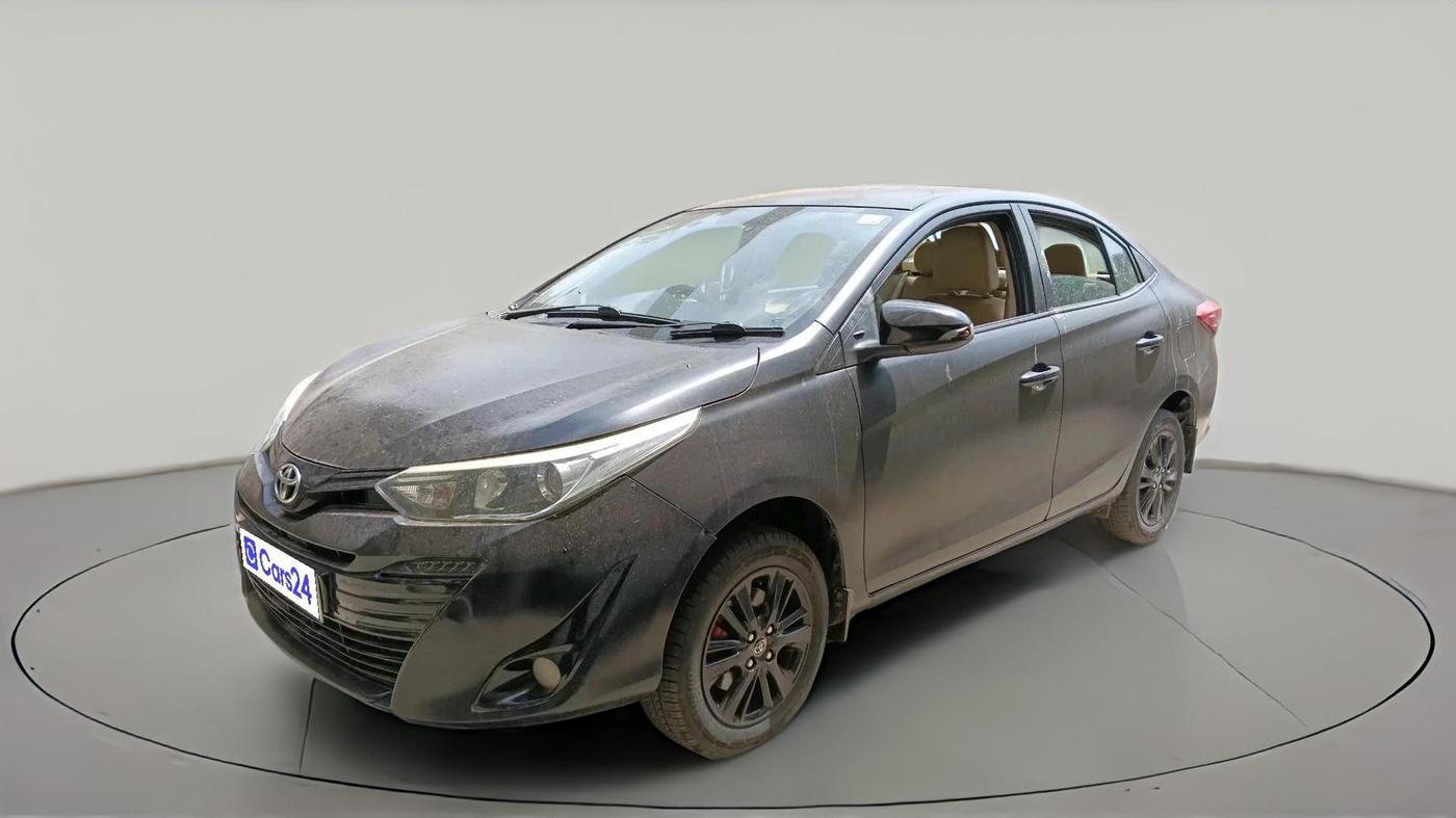 2018 Toyota YARIS VX CVT, Petrol, Automatic, 1,94,681 km, exterior