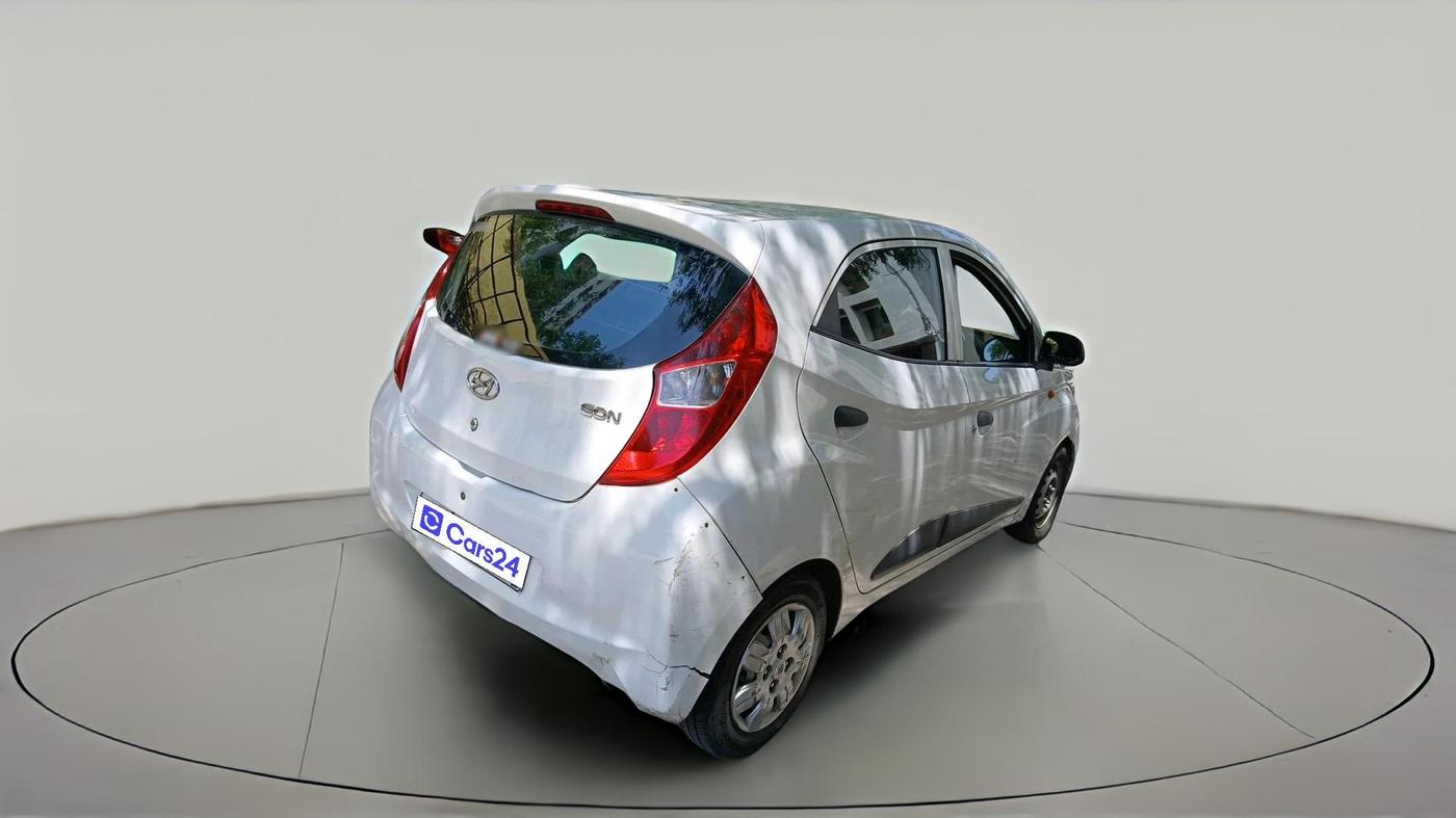 2018 Hyundai Eon ERA +, CNG, Manual, 85,500 km, exterior