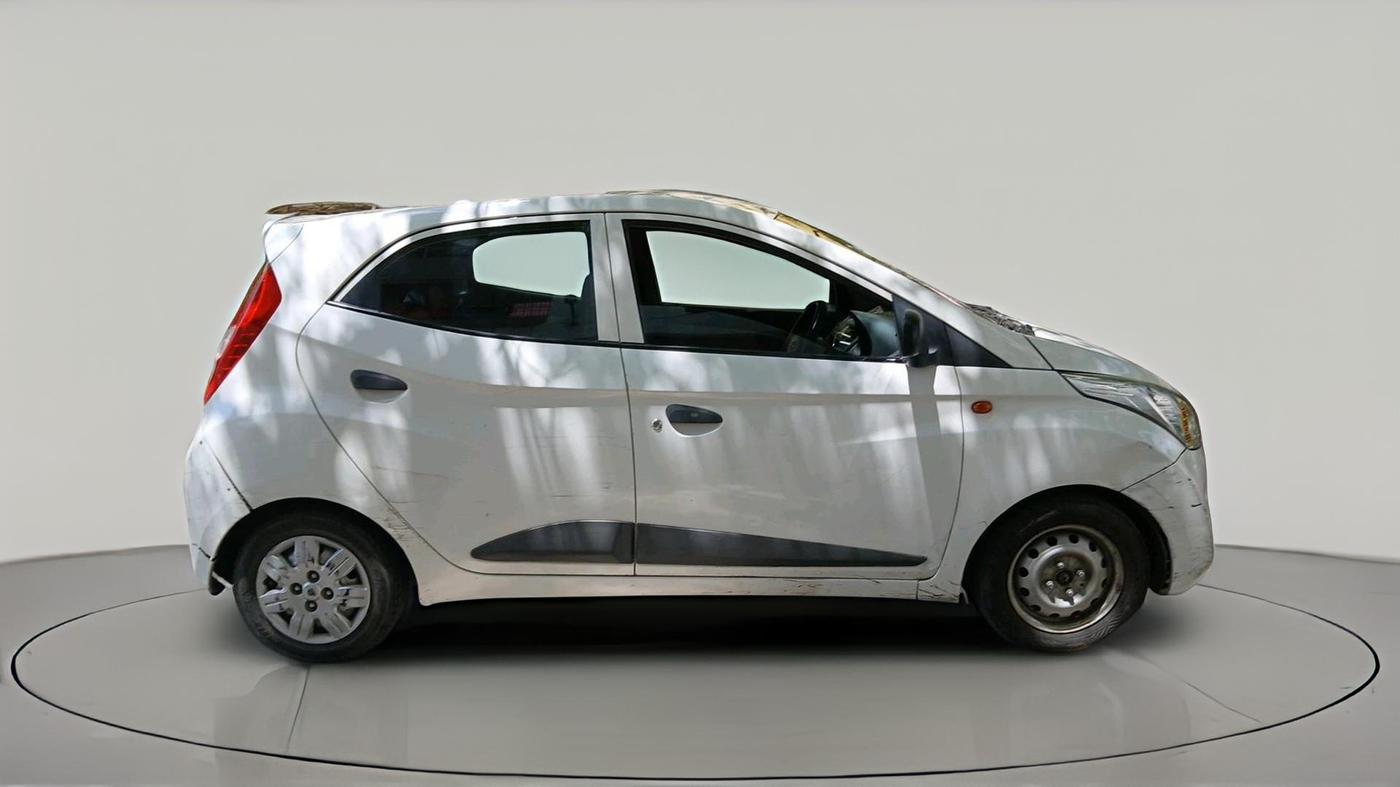 2018 Hyundai Eon ERA +, CNG, Manual, 85,500 km, exterior