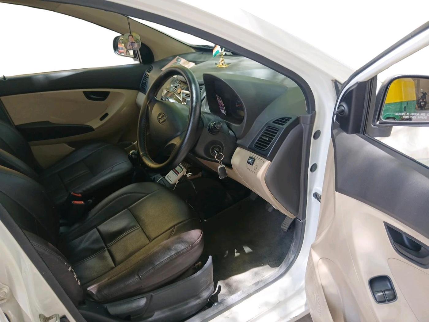 2018 Hyundai Eon ERA +, CNG, Manual, 85,500 km, interior