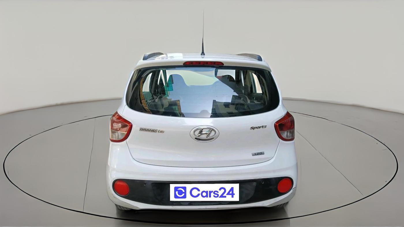 2017 Hyundai Grand i10 SPORTZ (O) 1.2 U2 CRDI, Diesel, Manual, 1,74,483 km, exterior