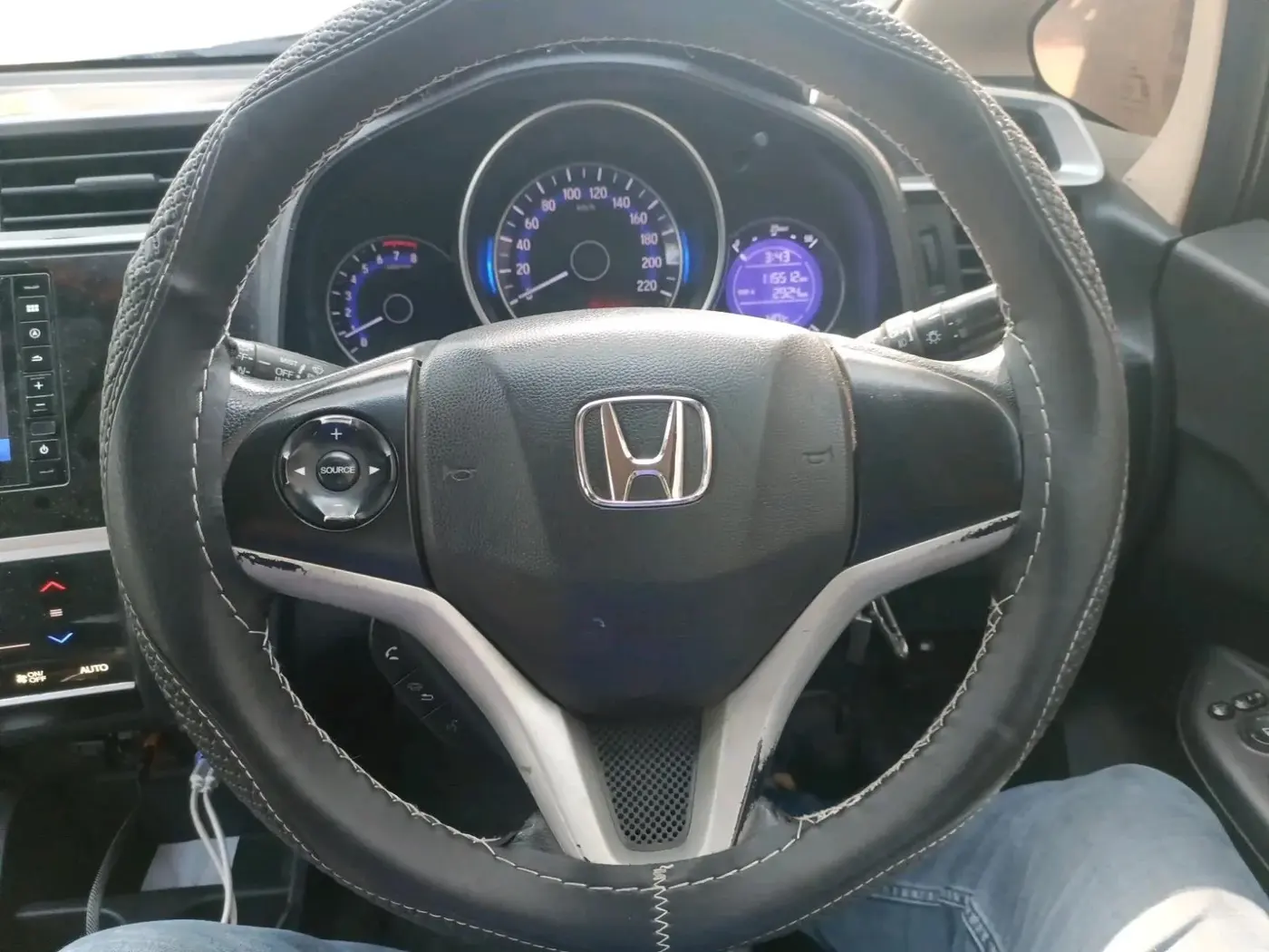 2018 Honda Jazz 1.2L I-VTEC VX, Petrol, Manual, 1,15,512 km, interior