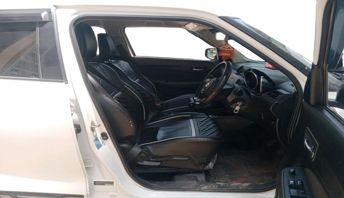 2024 Maruti Swift VXI, Petrol, Manual, 71,028 km, interior
