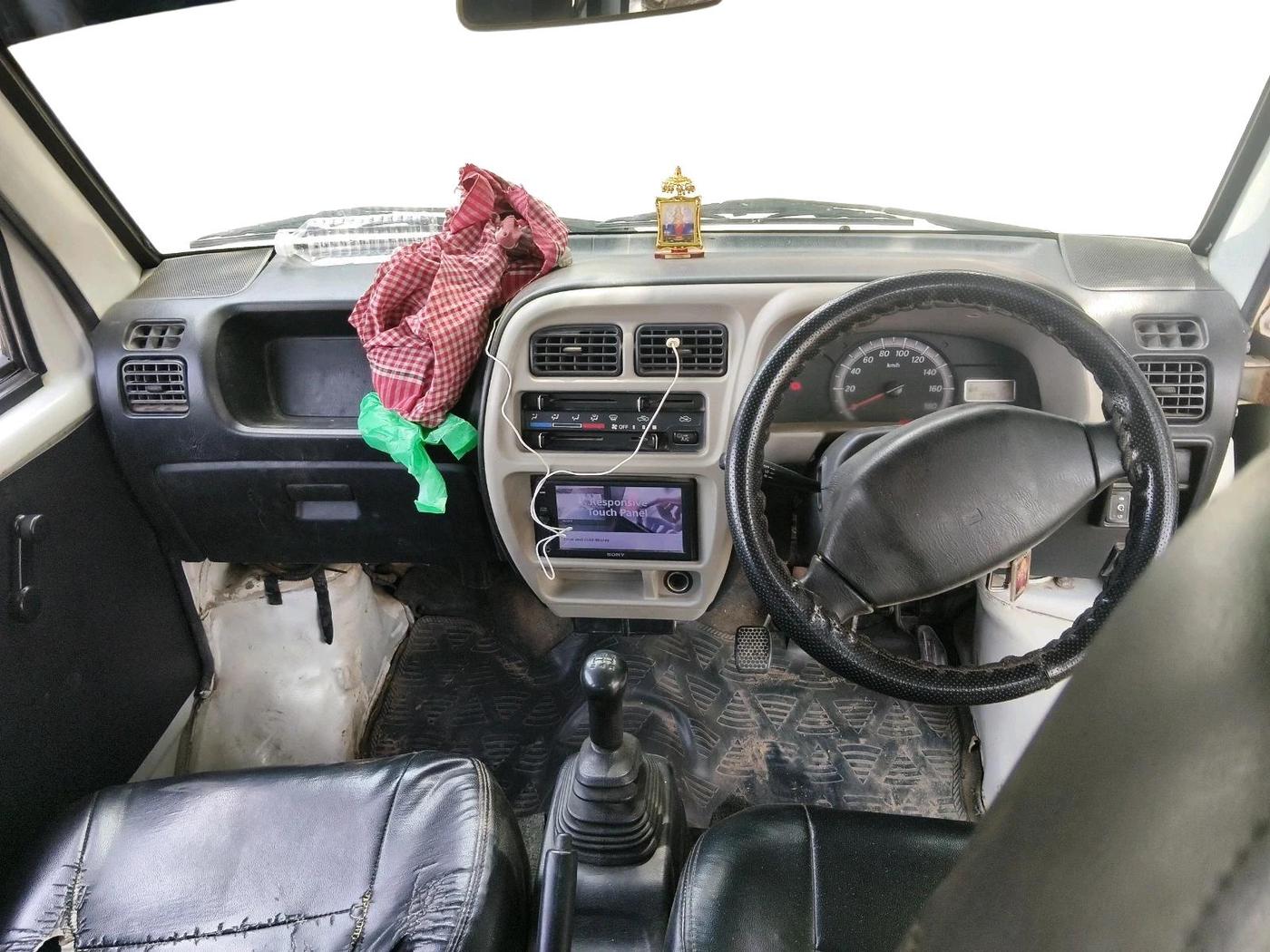 2018 Maruti Eeco 5 STR WITH A/C+HTR, CNG, Manual, 94,575 km, interior