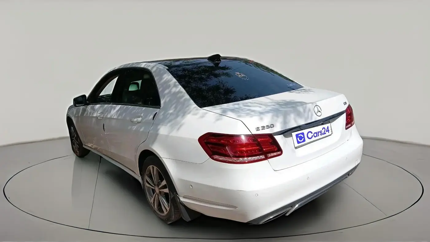 2014 Mercedes Benz E Class E 250 CDI AVANTGARDE, Diesel, Automatic, 62,997 km, exterior