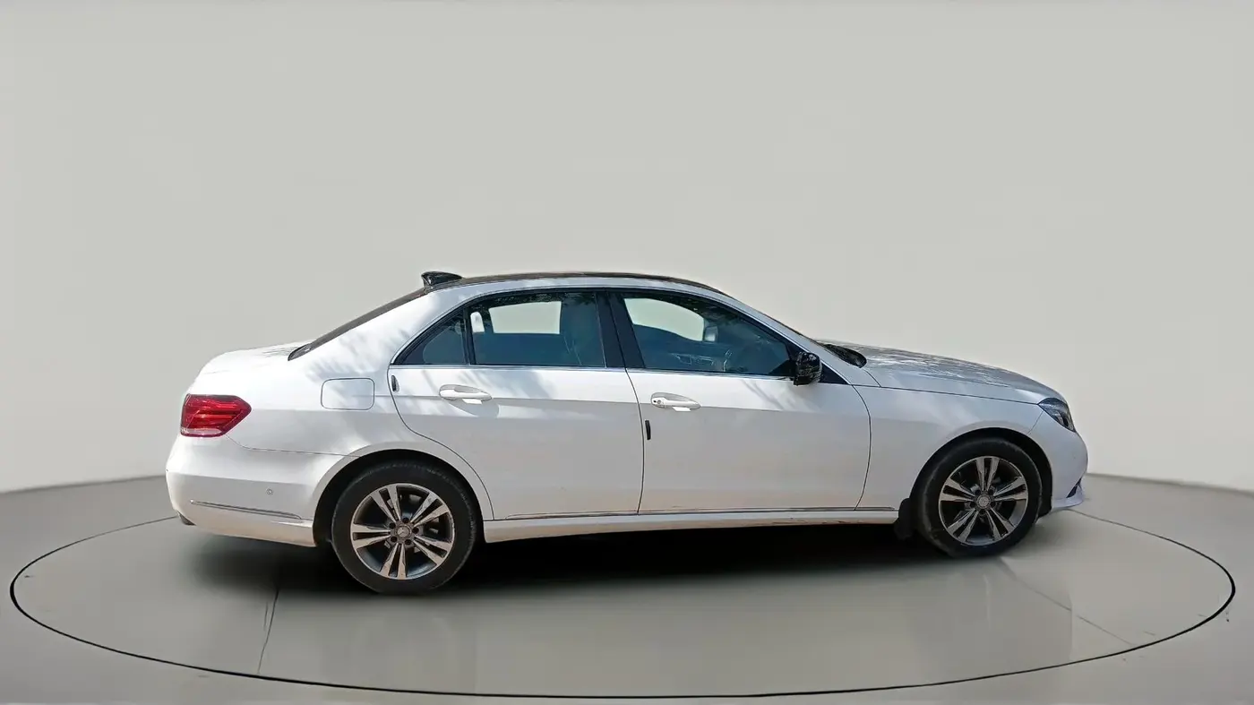 2014 Mercedes Benz E Class E 250 CDI AVANTGARDE, Diesel, Automatic, 62,997 km, exterior