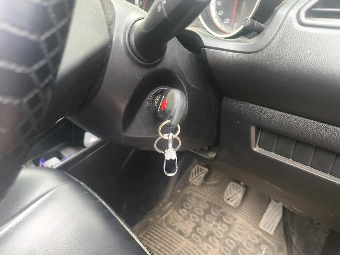 2019 Maruti Swift VXI, Petrol, Manual, 77,077 km, interior