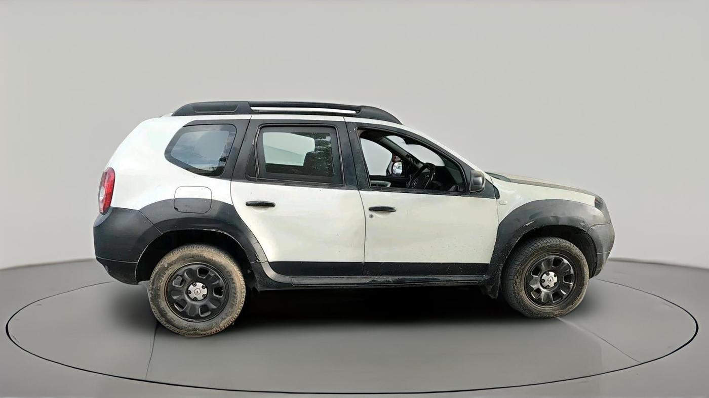 2013 Renault Duster 85 PS RXL DIESEL, Diesel, Manual, 2,24,361 km, exterior