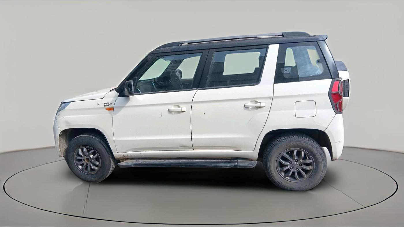 2017 Mahindra TUV300 T10, Diesel, Manual, 89,967 km, exterior