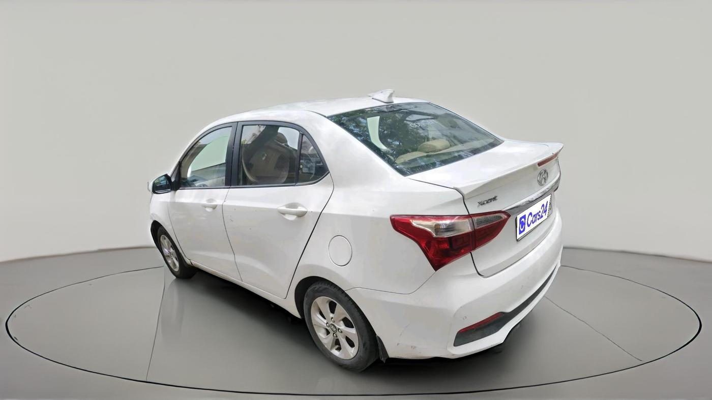 2018 Hyundai Xcent SX 1.2, CNG, Manual, 1,26,514 km, exterior