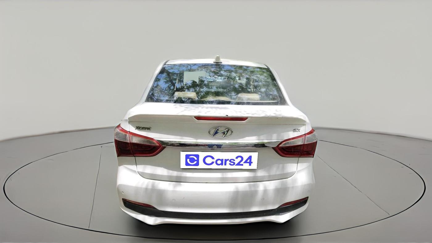 2018 Hyundai Xcent SX 1.2, CNG, Manual, 1,26,514 km, exterior