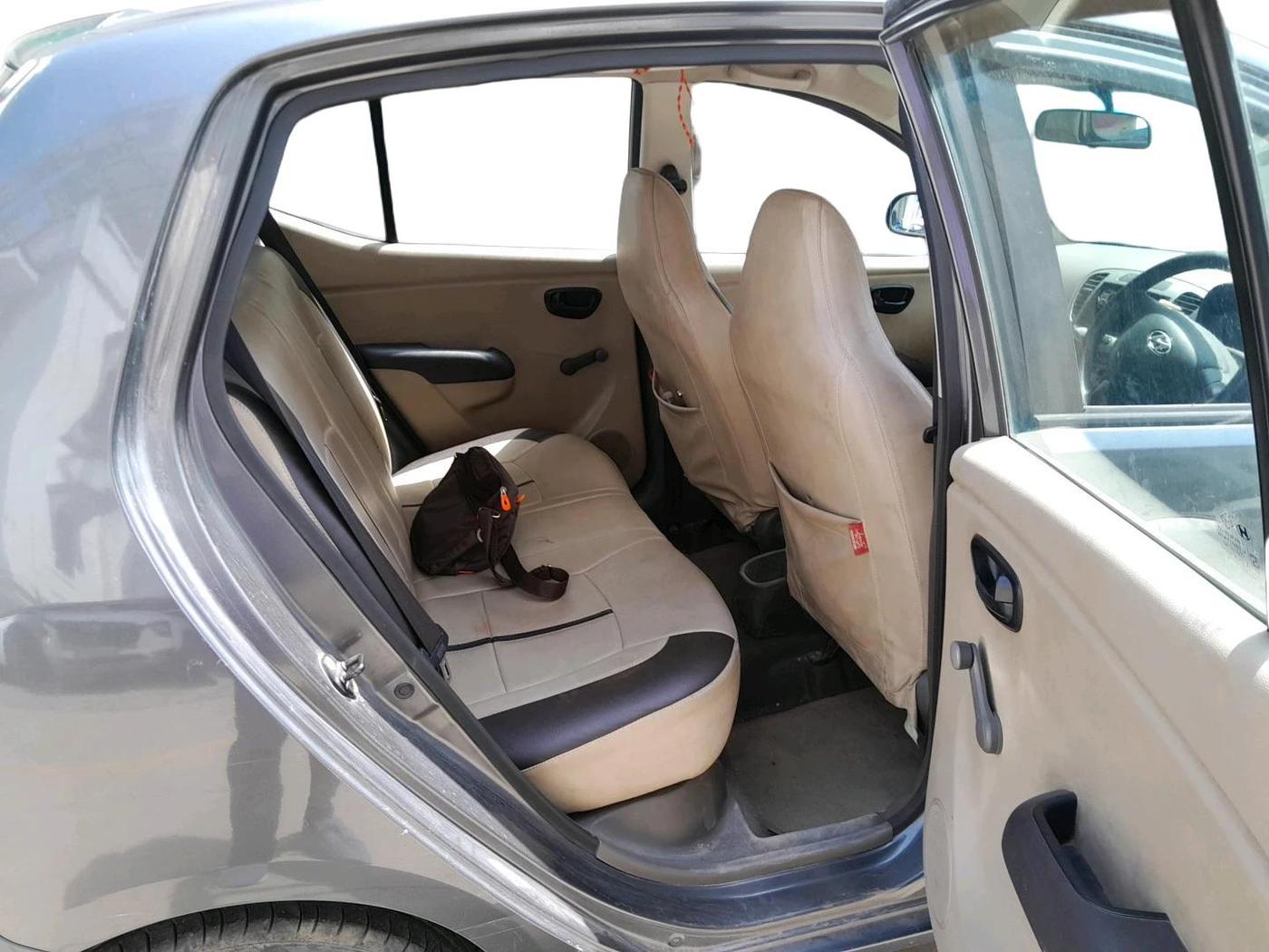 2013 Hyundai i10 ERA 1.1, Petrol, Manual, 88,820 km, interior