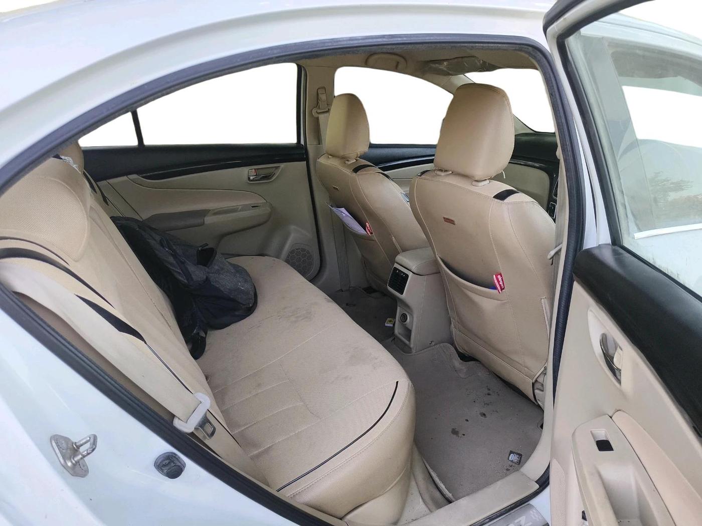 2016 Maruti Ciaz VDI+ SHVS, Diesel, Manual, 1,85,652 km, interior