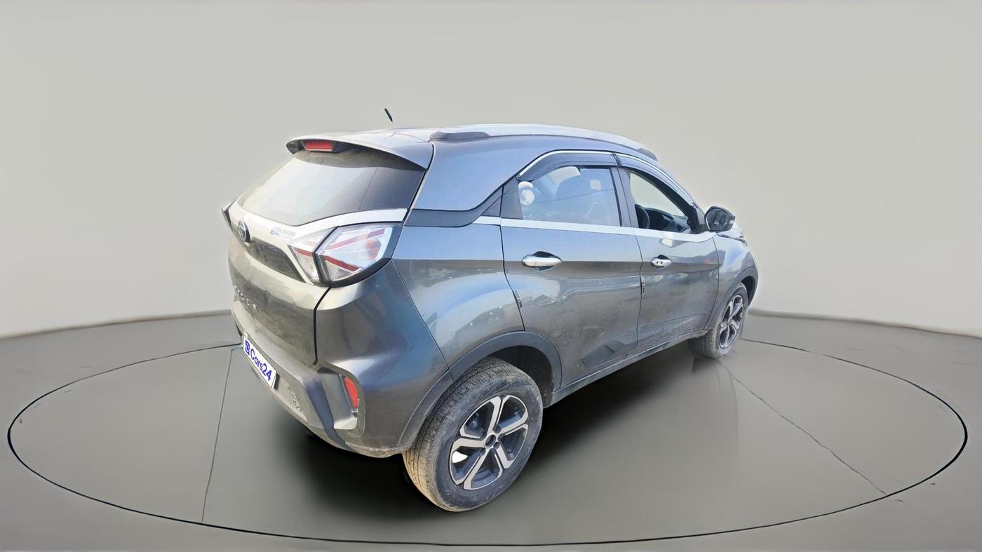 2021 Tata NEXON XM SUNROOF DIESEL, Diesel, Manual, 73,358 km, exterior