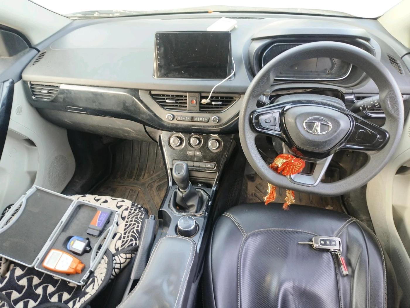 2021 Tata NEXON XM SUNROOF DIESEL, Diesel, Manual, 73,358 km, interior