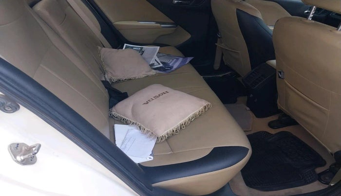 2016 Honda City 1.5L I-VTEC V MT, Petrol, Manual, 93,310 km, interior