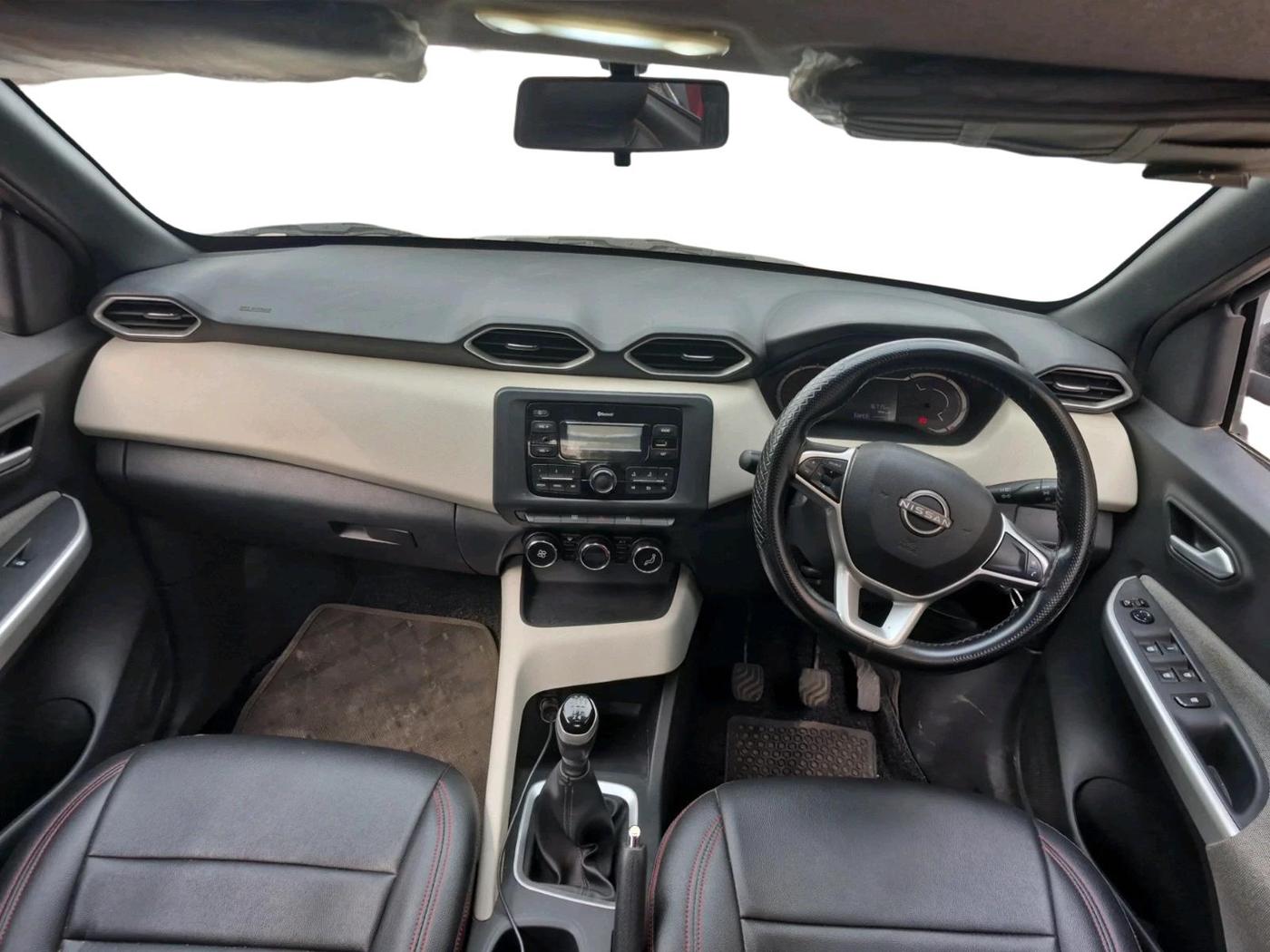 2021 Nissan MAGNITE XL, Petrol, Manual, 16,715 km, interior