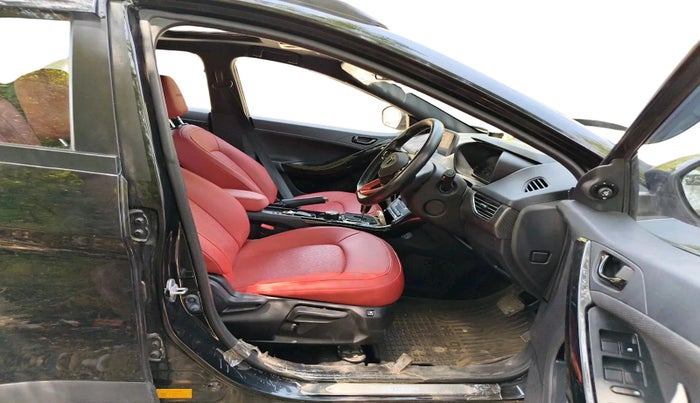 2023 Tata NEXON XZA PLUS LUX SUNROOF RED DARK PETROL, Petrol, Automatic, 16,719 km, interior