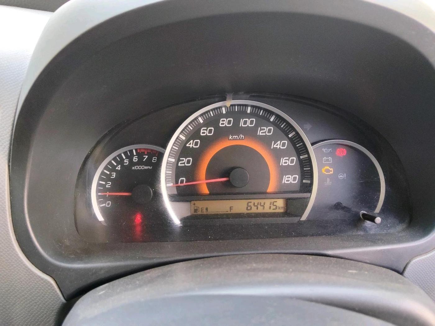 2011 Maruti Wagon R 1.0 VXI, CNG, Manual, 64,416 km, interior