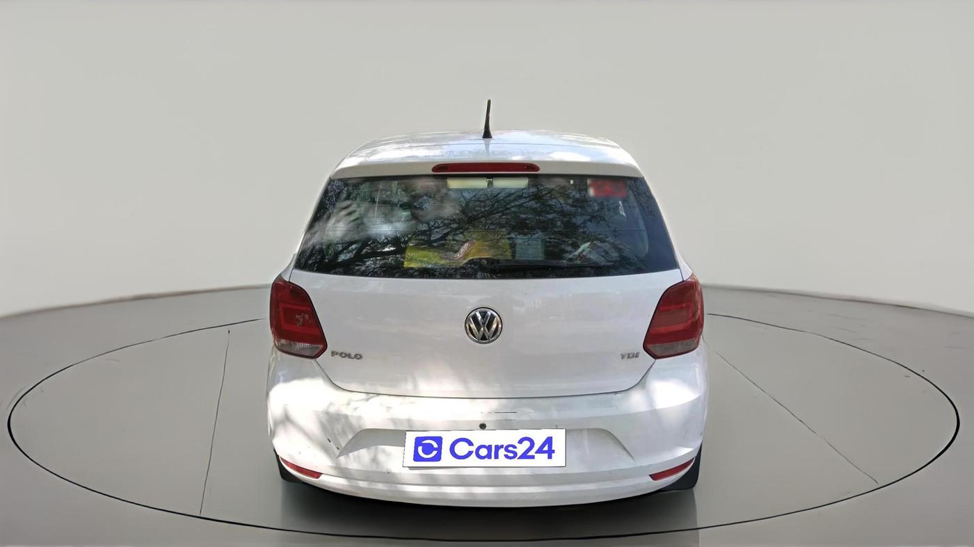 2015 Volkswagen Polo COMFORTLINE 1.5L, Diesel, Manual, 1,07,700 km, exterior