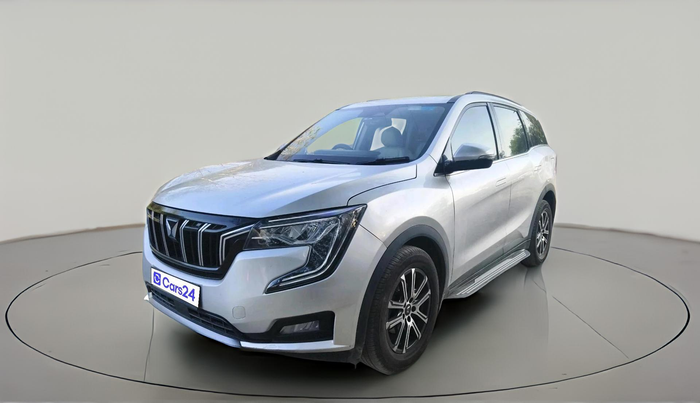 2021 Mahindra XUV700 AX 7 P MT 7 STR, Petrol, Manual, 1,32,493 km, exterior