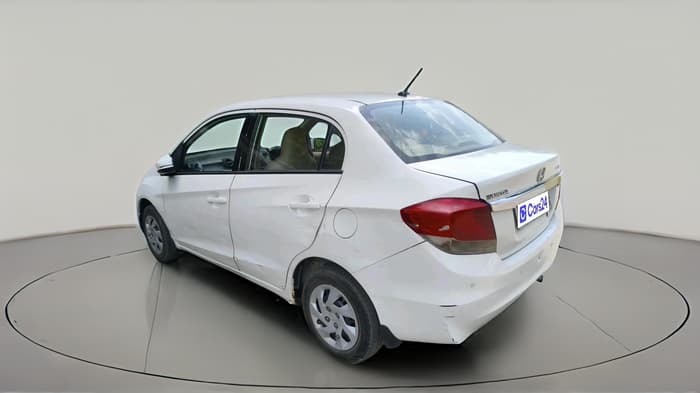 2015 Honda Amaze 1.5L I-DTEC SX, Diesel, Manual, 2,57,303 km, exterior