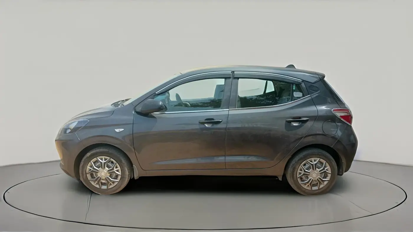 2022 Hyundai GRAND I10 NIOS ERA 1.2 KAPPA VTVT, Petrol, Manual, 41,350 km, exterior