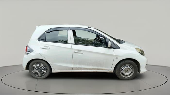 2016 Honda Brio E MT, CNG, Manual, 82,583 km, exterior