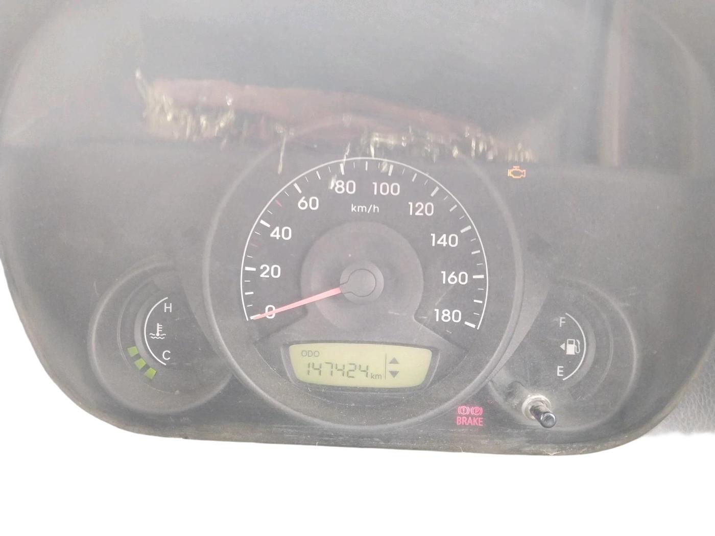 2014 Hyundai Eon ERA +, CNG, Manual, 1,47,424 km, interior