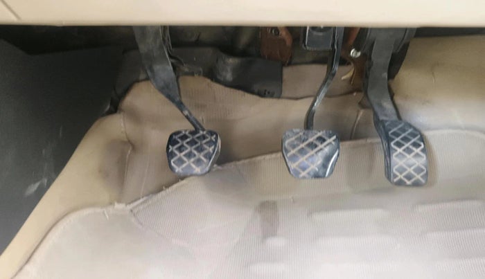 2013 Volkswagen Polo HIGHLINE DIESEL, Diesel, Manual, 1,40,424 km, interior