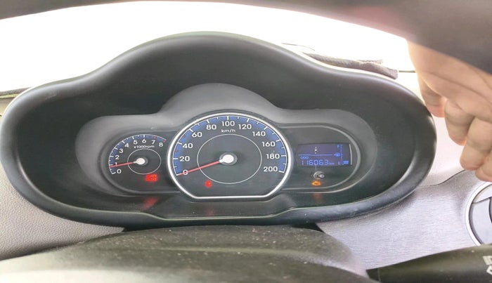 2010 Hyundai i10 SPORTZ 1.2, CNG, Manual, 1,18,000 km, interior