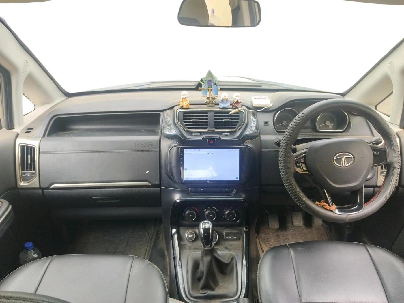 2018 Tata Hexa XM 4X2 7 STR, Diesel, Manual, 84,897 km, interior