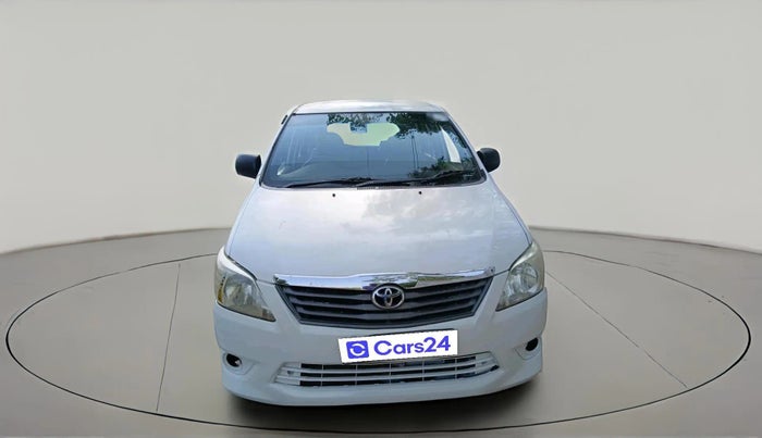2013 Toyota Innova 2.5 G 8 STR, Diesel, Manual, 1,70,927 km, exterior
