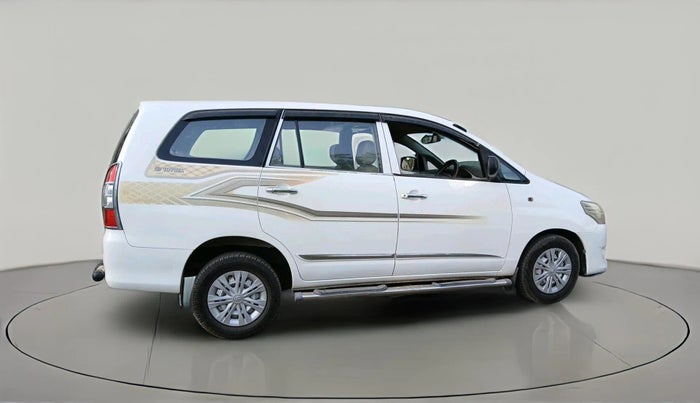 2013 Toyota Innova 2.5 G 8 STR, Diesel, Manual, 1,70,927 km, exterior