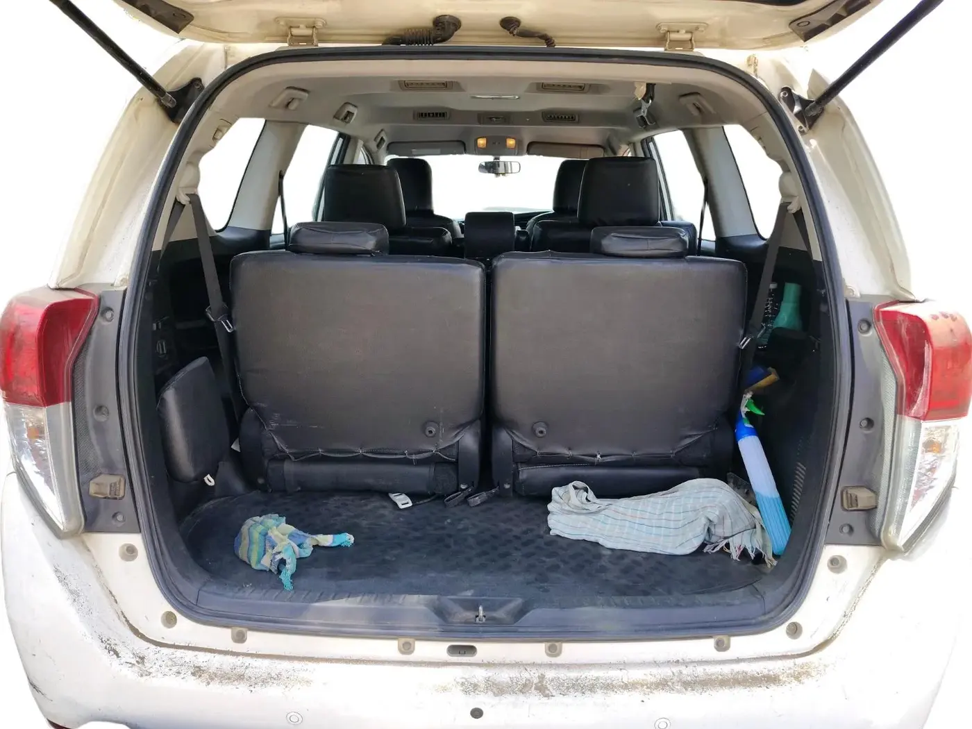 2016 Toyota Innova Crysta 2.4 G 7 STR, Diesel, Manual, 1,97,052 km, exterior