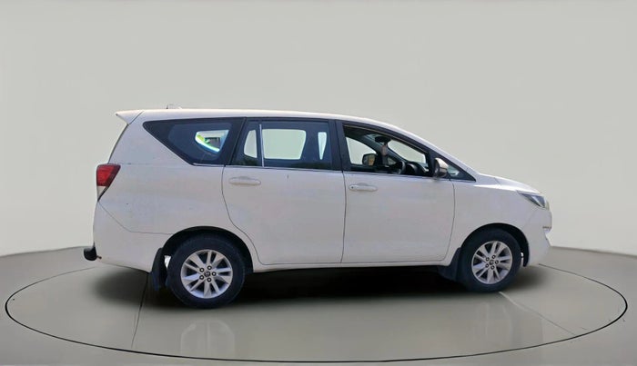 2016 Toyota Innova Crysta 2.4 G 7 STR, Diesel, Manual, 1,97,052 km, exterior