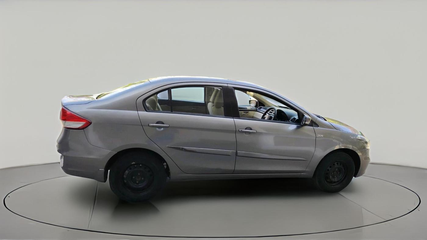 2014 Maruti Ciaz VDI +, Diesel, Manual, 1,29,190 km, exterior