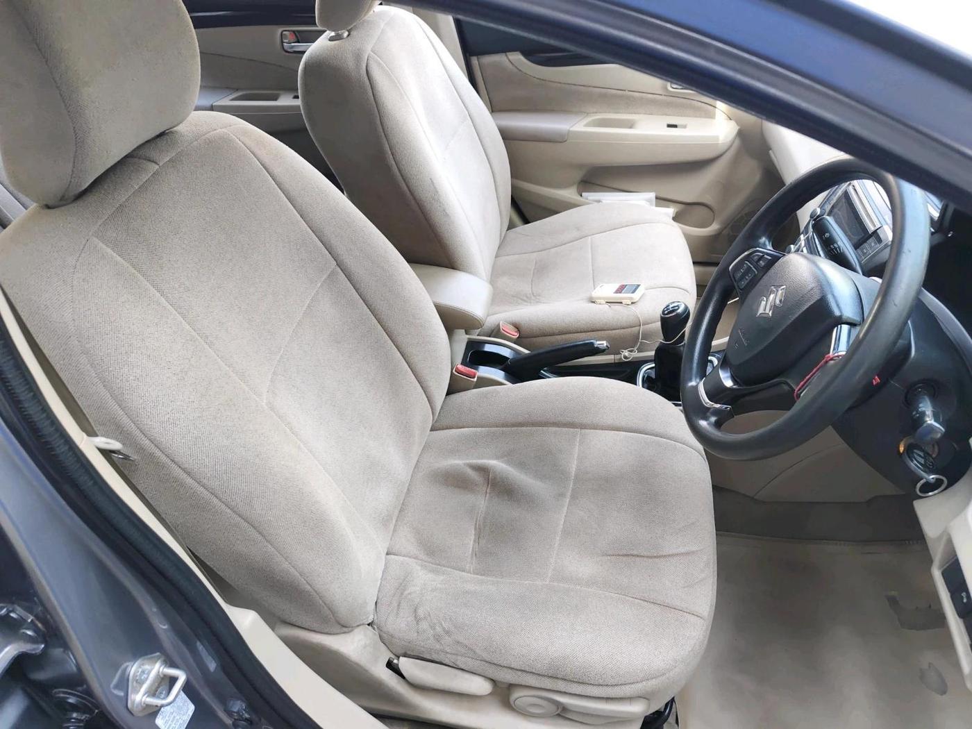 2014 Maruti Ciaz VDI +, Diesel, Manual, 1,29,190 km, interior