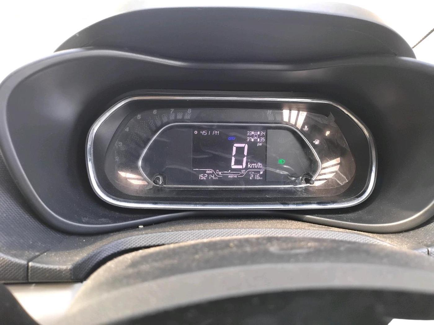 2023 Tata NEXON XZ PLUS PETROL SUNROOF, Petrol, Manual, 15,214 km, interior