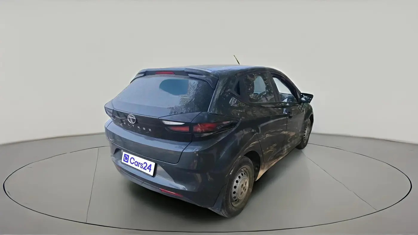 2020 Tata ALTROZ XM PETROL, CNG, Manual, 1,01,480 km, exterior