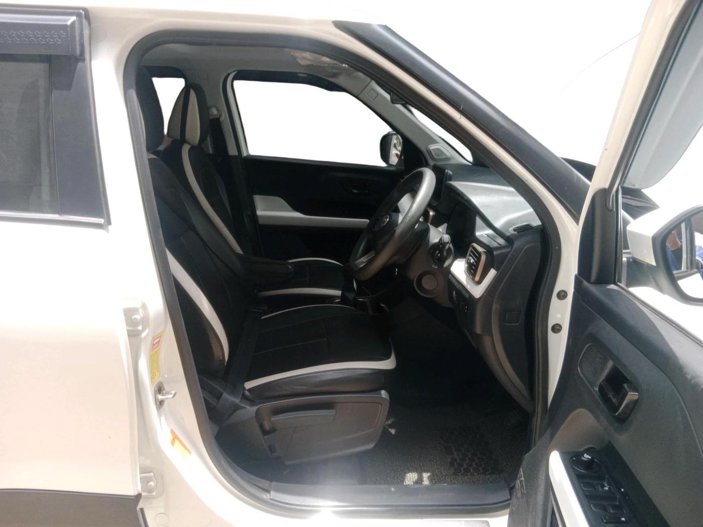 2024 Tata PUNCH ACCOMPLISHED DAZZLE SUNROOF CNG MT, CNG, Manual, 20,686 km, interior