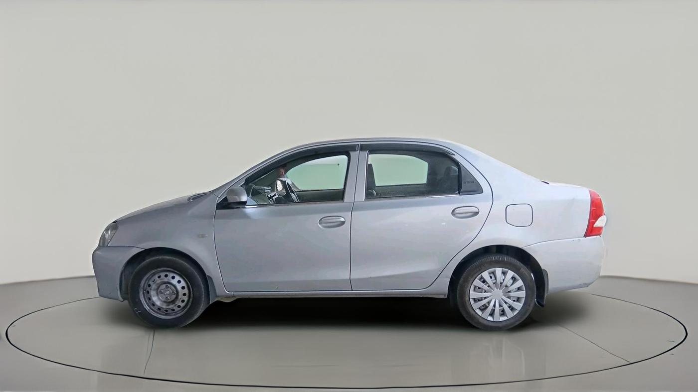 2015 Toyota Etios G, CNG, Manual, 1,56,477 km, exterior