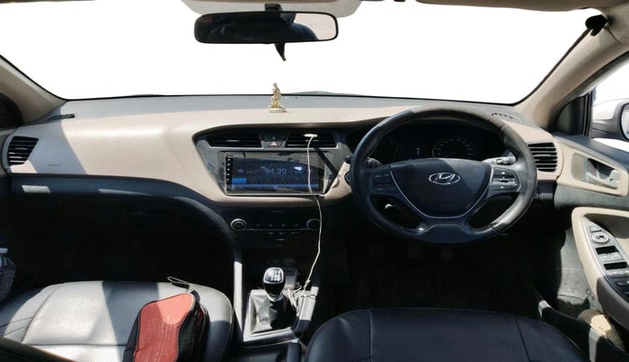 2016 Hyundai Elite i20 ASTA 1.4 CRDI (O), Diesel, Manual, 1,52,806 km, interior